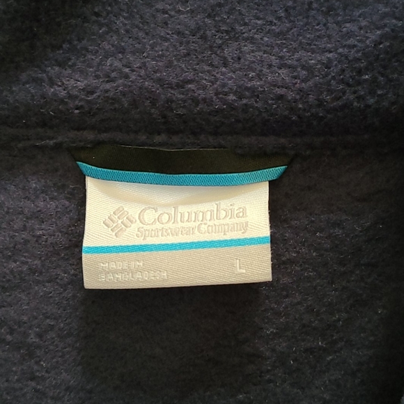 Columbia Half-Zip Fleece  - Medium - Picture 6 of 7